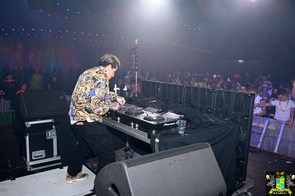 ../Images/Zaterdagavond carnaval 2026 091.jpg